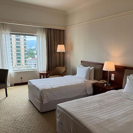Gurney Bay Hotel, A Parkroyal Partner Hotel Джорджтаун Экстерьер фото