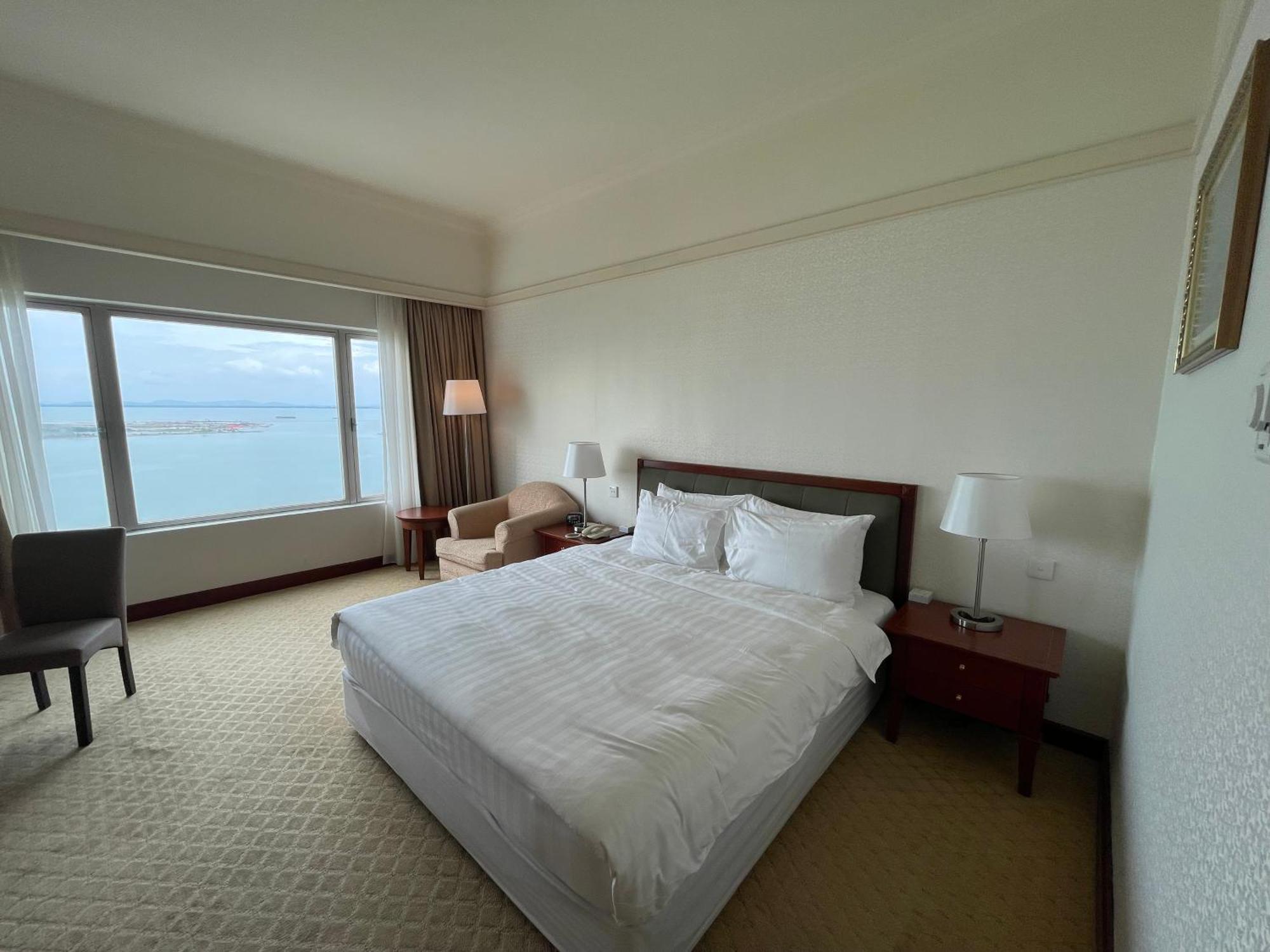 Gurney Bay Hotel, A Parkroyal Partner Hotel Джорджтаун Экстерьер фото